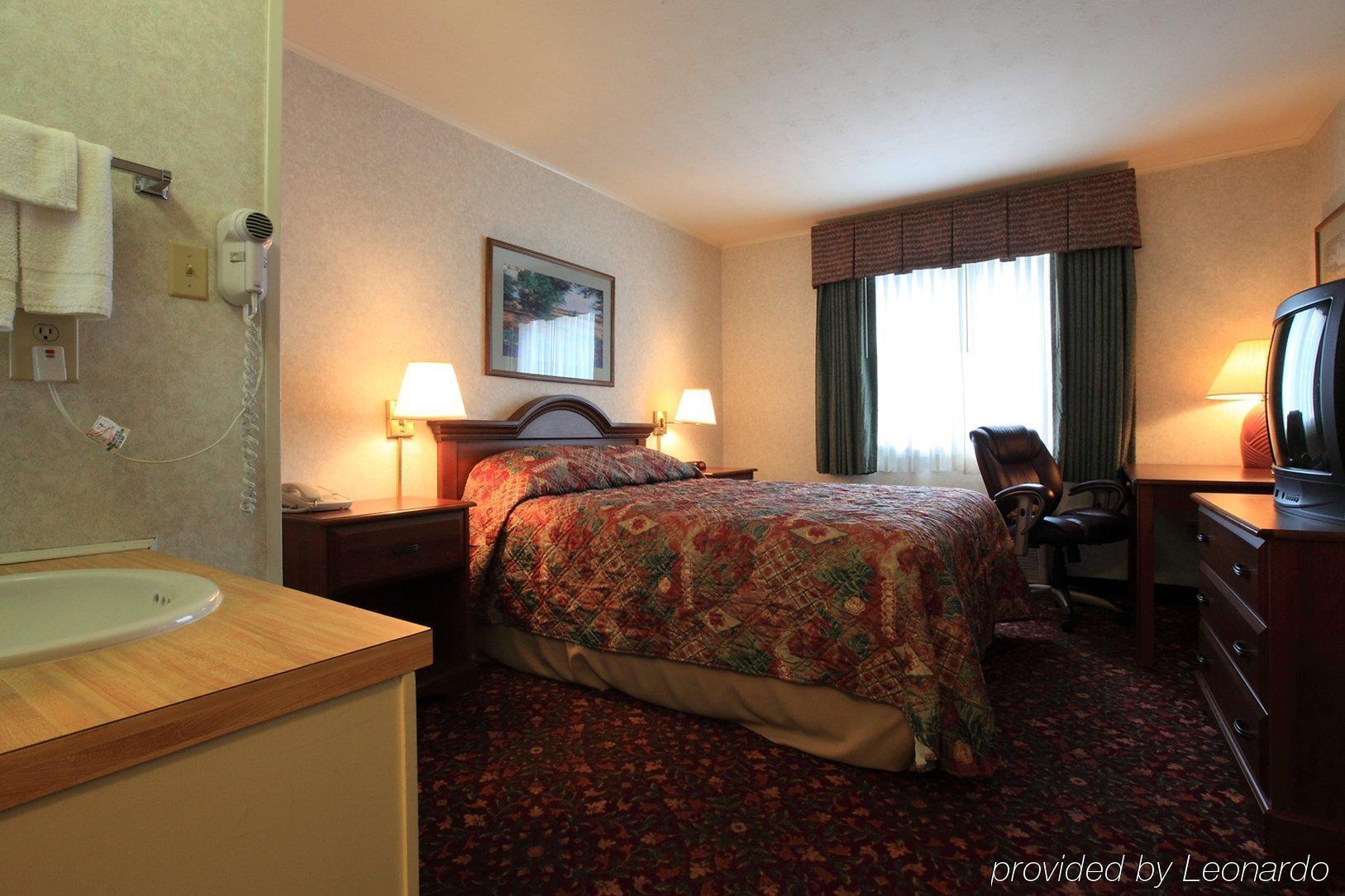 Travelodge By Wyndham Beckley Room photo